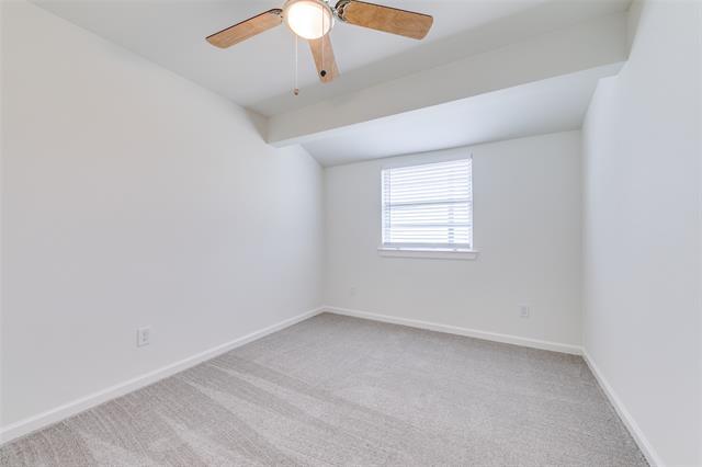 Building Photo - 2917 Dale Dr