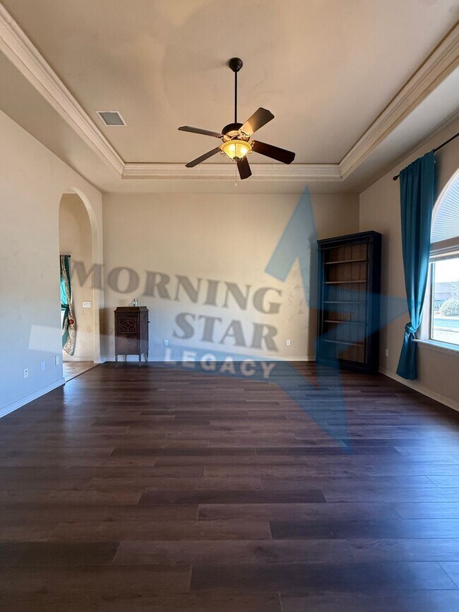 Building Photo - 3 Bedroom Energy-Efficient Home with Expansive Yard & Workshop!