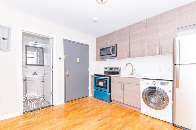 Building Photo - 241 Rockaway Ave