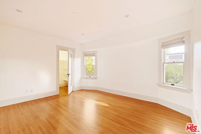 Building Photo - 5850 Foothill Dr