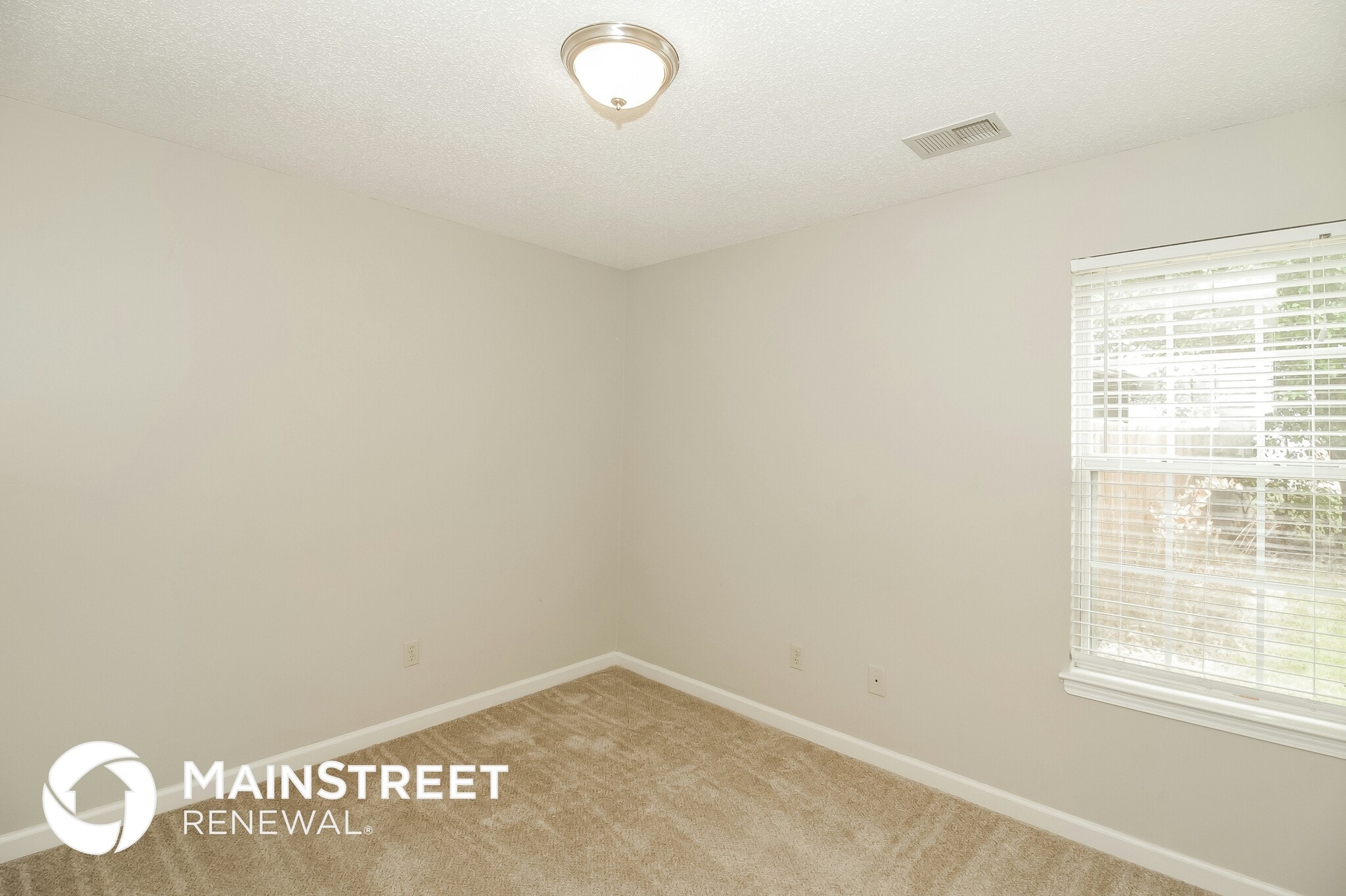 Building Photo - 4141 Shadow Ridge Dr