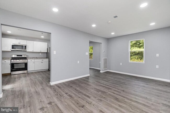 Building Photo - 1320 Conowingo Rd