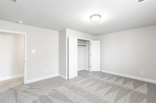 Building Photo - 457 Aurora Creek Ln