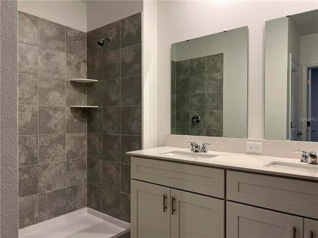 Building Photo - 5822 Le Marin Wy