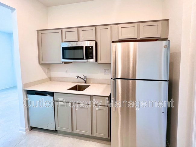 Building Photo - 1521 Peach Crk Dr