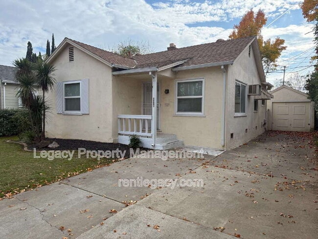 Building Photo - 5340 U St