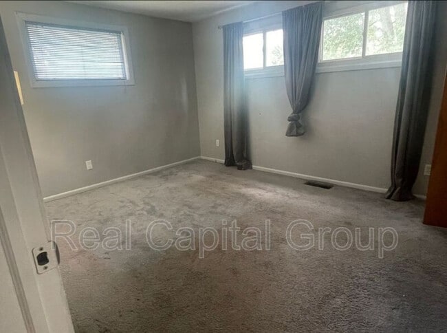 Building Photo - 7 Limetree Ln