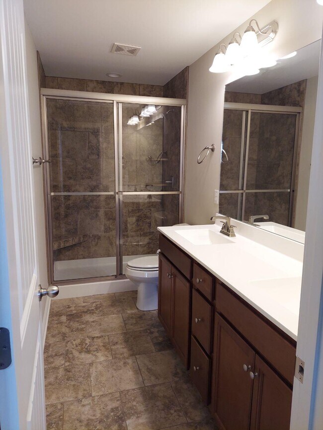 Building Photo - 2825 Kearney Creek Ln