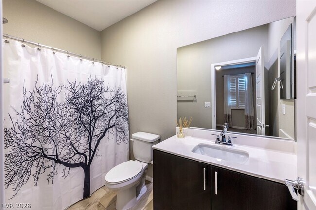 Building Photo - 11257 Rainbow Peak Ave