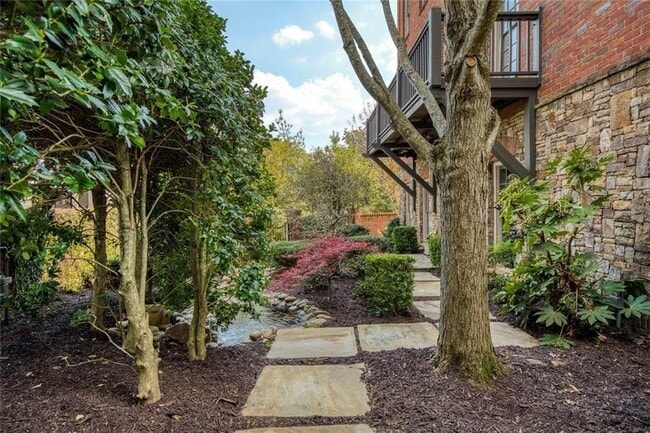 Building Photo - 100 Founders Mill Ct