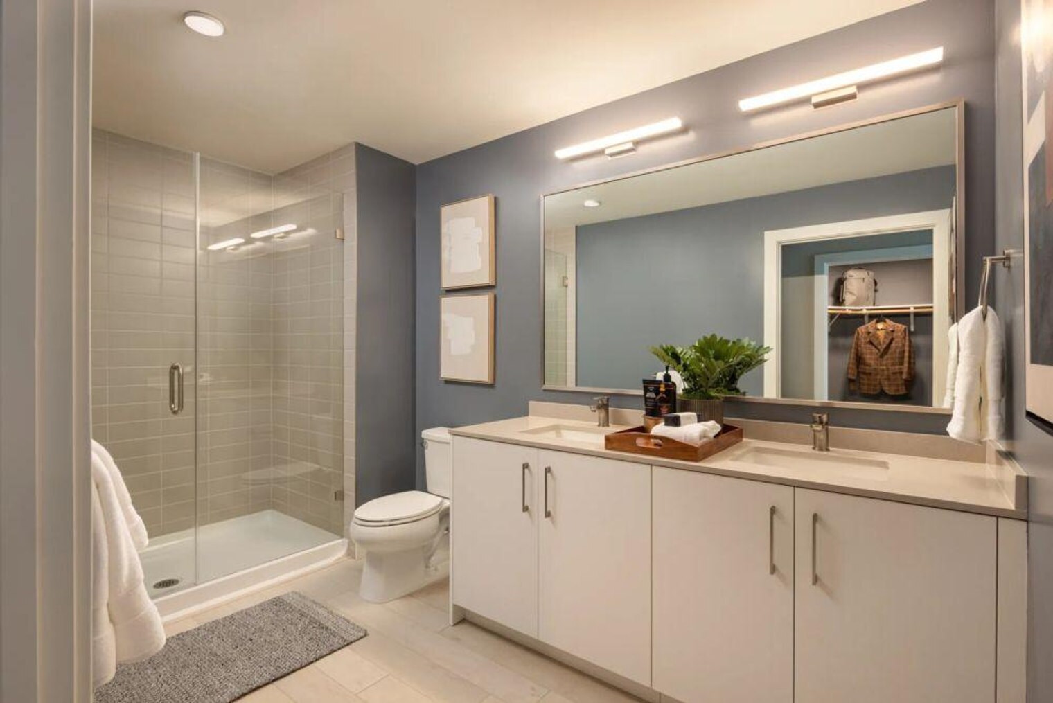 Building Photo - 240 S Taaffe St