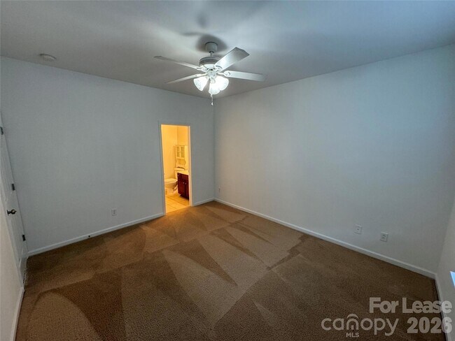 Building Photo - 12069 Stratfield Pl Cir