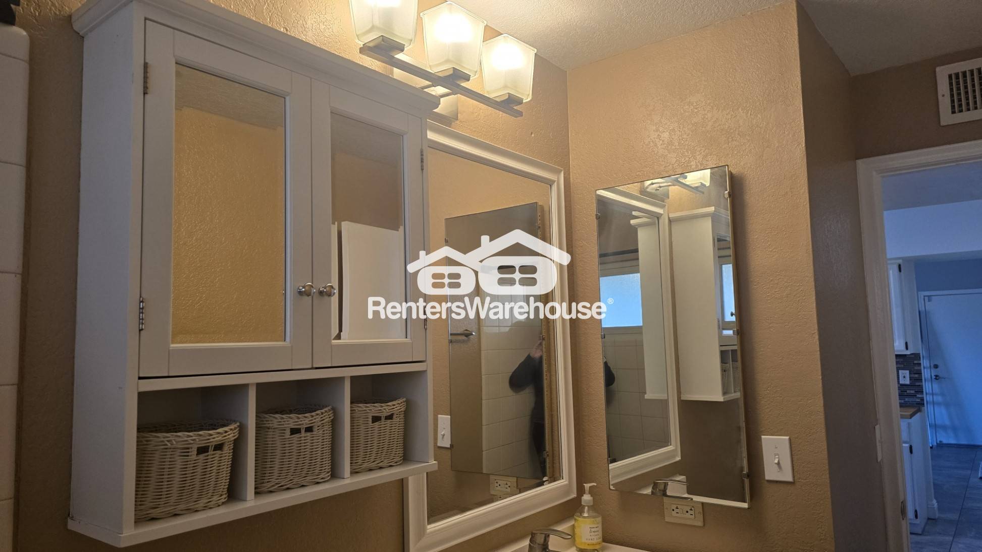 Building Photo - 2693 W Calle De Dalias