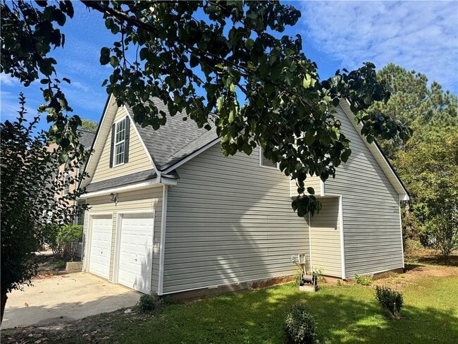 Building Photo - 3140 Ridge Hill Pkwy