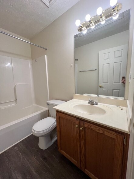 Building Photo - 58 Haven Ct