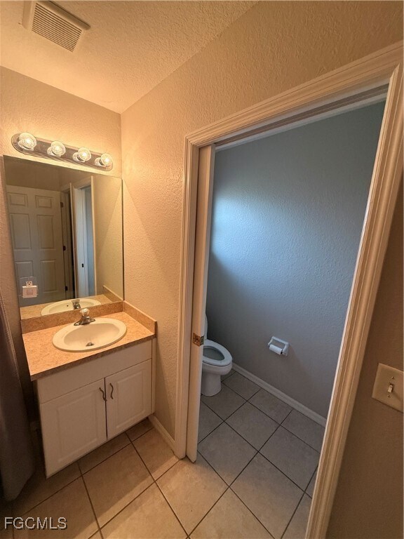 Building Photo - 2003 NW 7th Terrace