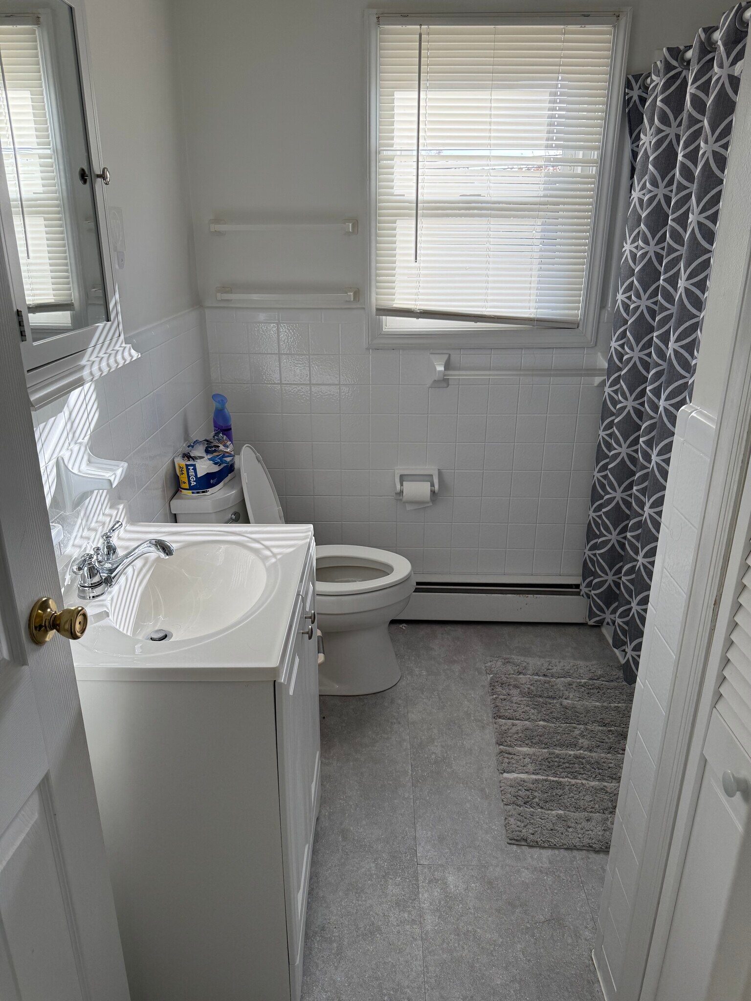 Building Photo - 18 Avalon Blvd