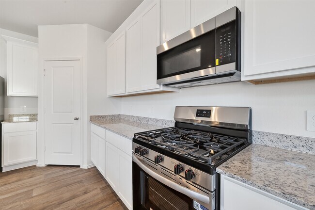 Building Photo - 3711 Zoeys Wy