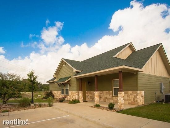 Building Photo - 2650 Beck St