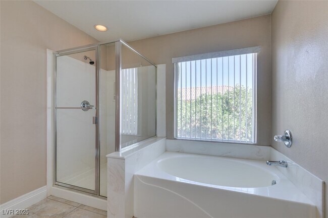 Building Photo - 9540 Creswell Ct