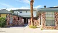 Building Photo - 6611 Dawn Dr