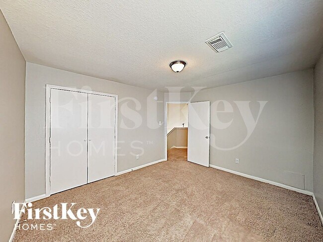 Building Photo - 1438 Rocky Glen Ln