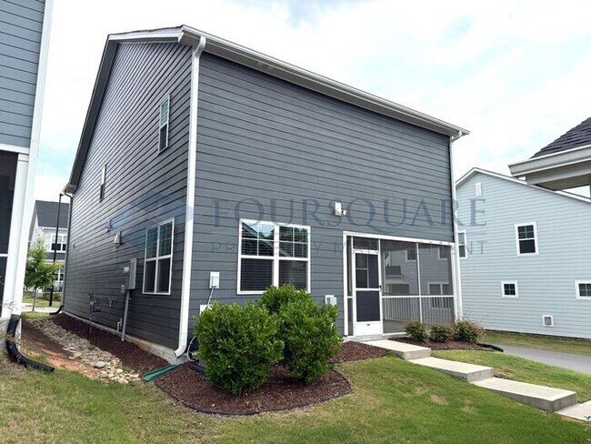 Building Photo - Spacious Corner-Lot Home with Guest Suite, Screened Porch & Detached 2-Car Garage – Resort-Style ...