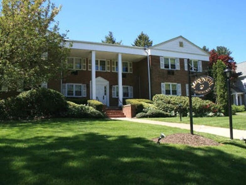 Interior Photo - Merioneth Apartments