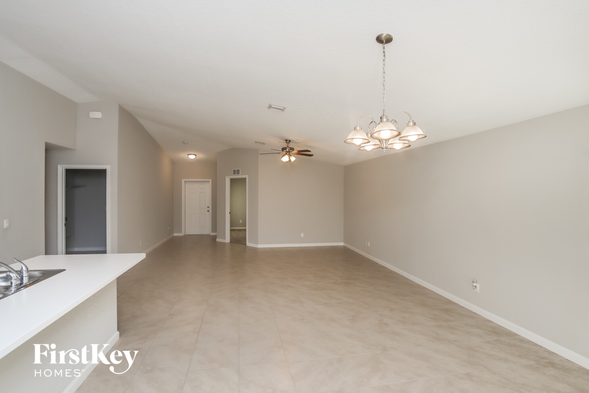 Building Photo - 1525 Talbott St