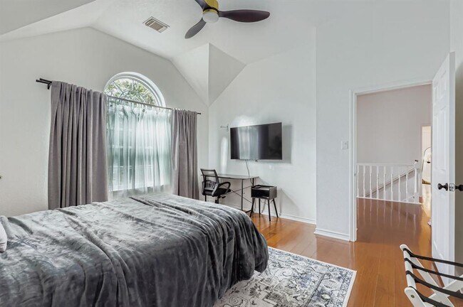 Building Photo - 6314 Old Harbor Ln