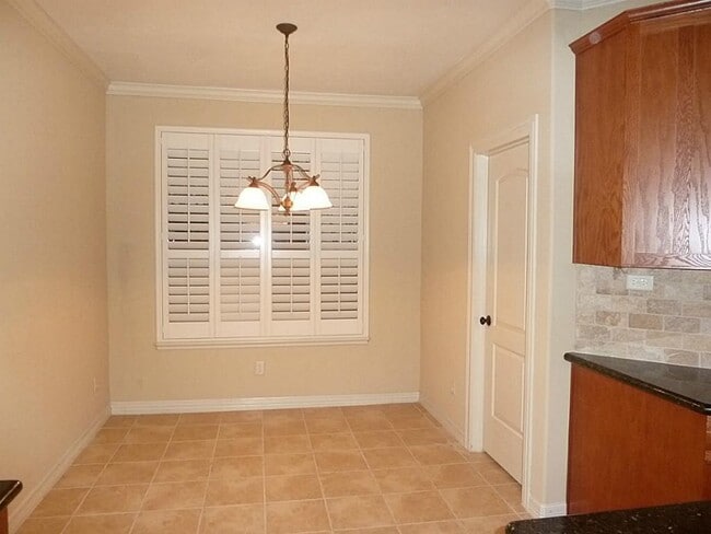 Building Photo - 4315 Stonebrook Ln