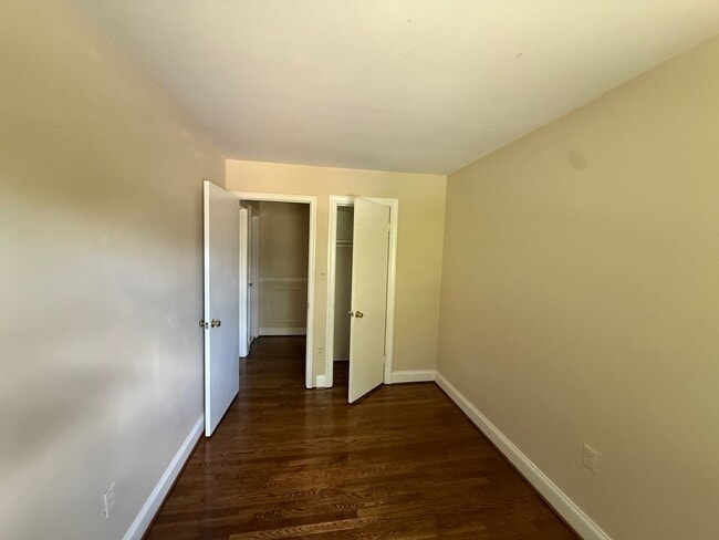 Building Photo - 14386 Berkshire Dr