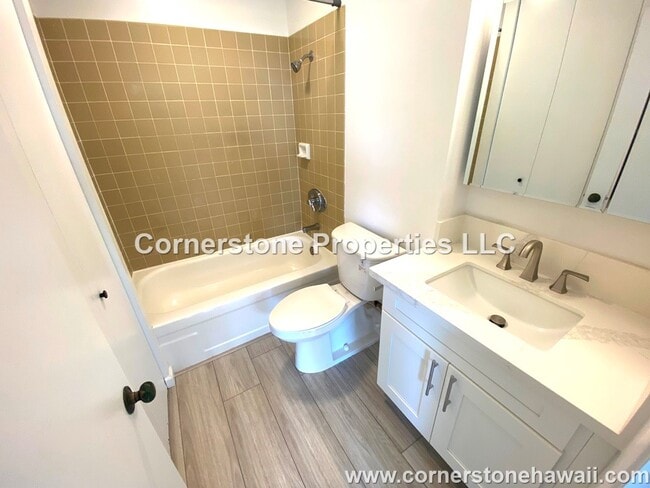 Building Photo - 775 Kinalau Pl