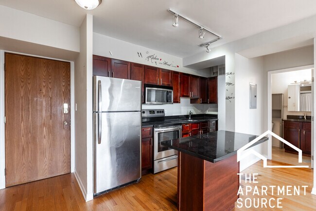 Building Photo - 4180 N Marine Dr