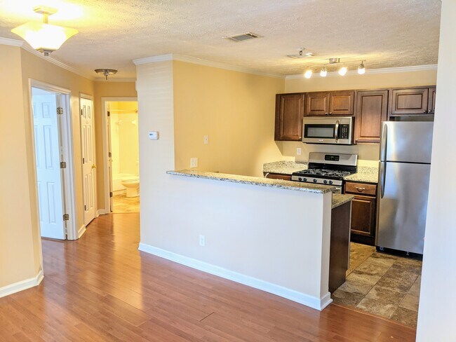 Building Photo - 5680 River Heights Xing SE