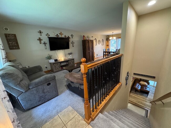 Building Photo - Spacious 4-Bedroom Home in Gated Clearwood...