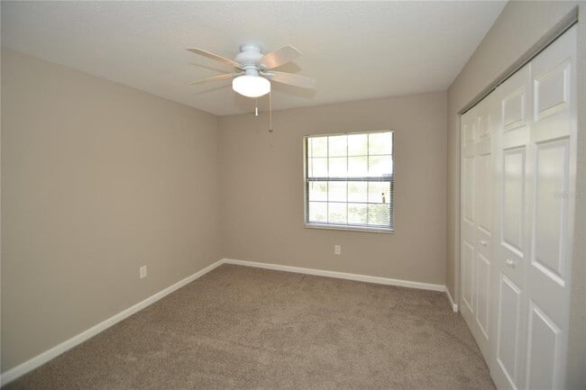 Building Photo - 17 Evansville Ln