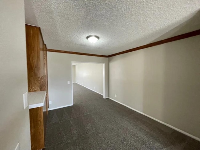 Building Photo - 11060 Davis St