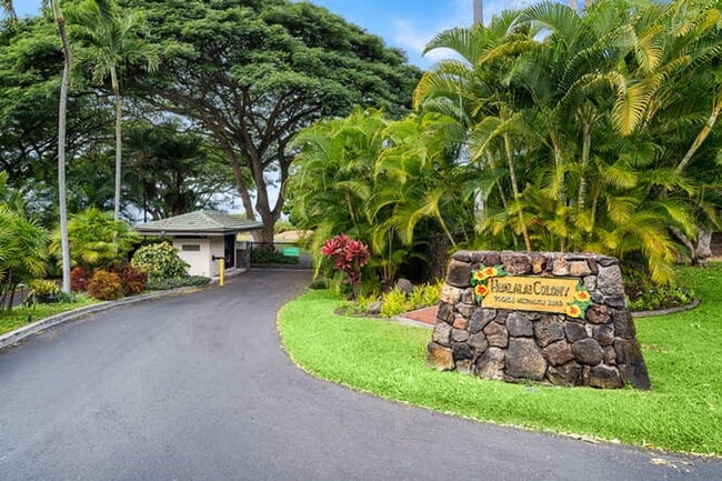 Building Photo - 75-5614-R Hienaloli Rd