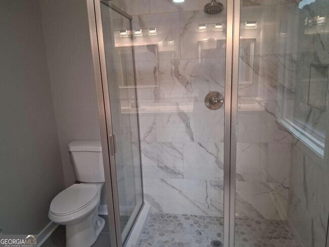 Building Photo - 3175 Tackett Rd