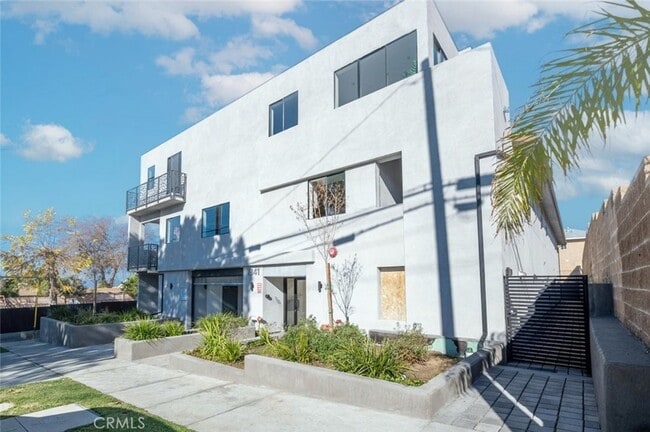 Building Photo - 7341 Valmont St