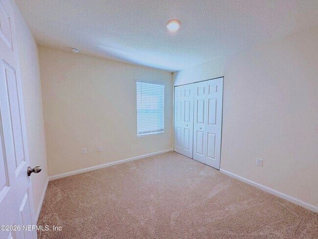Building Photo - 556 Coastline Wy