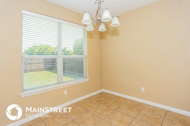 Building Photo - 279 Edison Ln