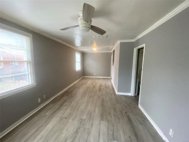 Building Photo - 3220 Doris Cir