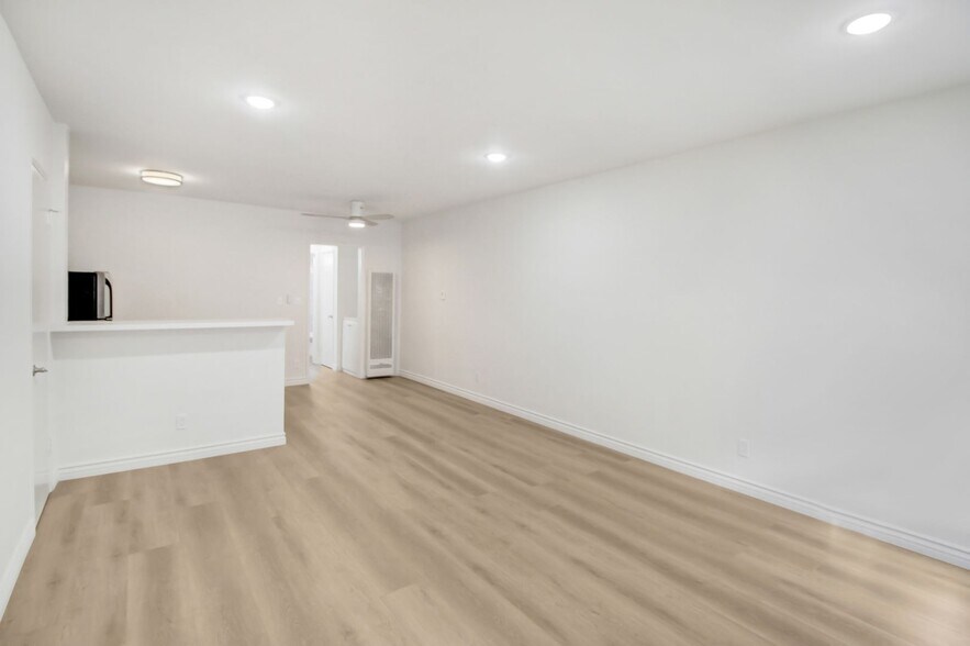 Building Photo - 1432 16th St