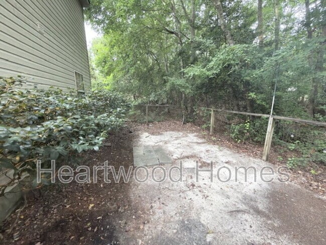 Building Photo - 264 Orchard Hill Dr