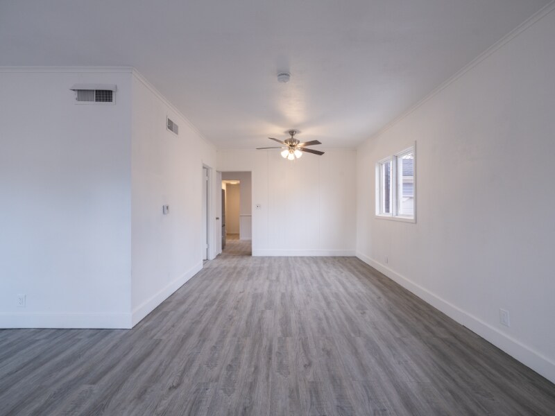 Building Photo - 729 S 7th St