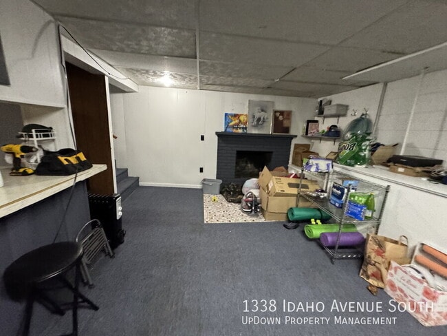 Building Photo - 1338 Idaho Ave S