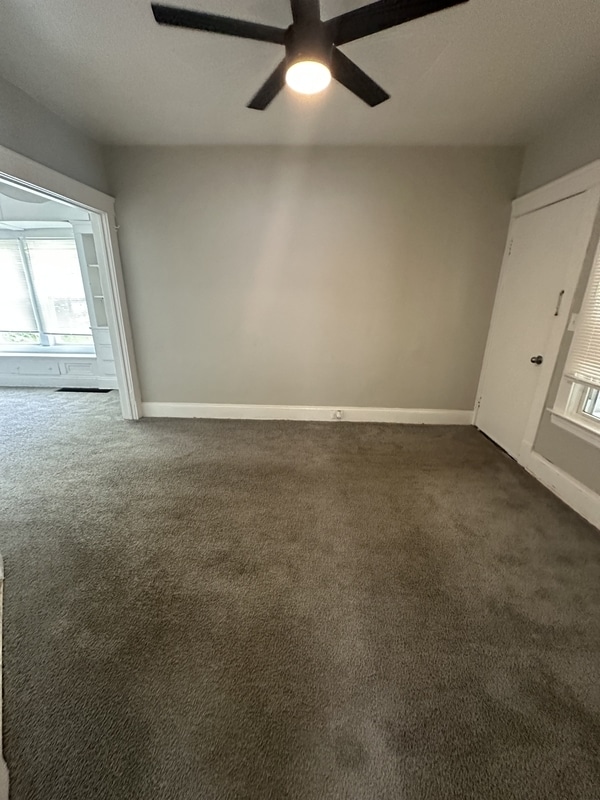 Building Photo - 3525 E 133rd St