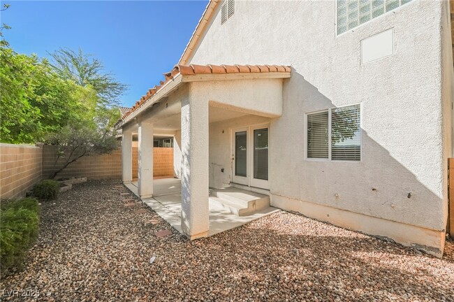 Building Photo - 4599 Deer Forest Ave